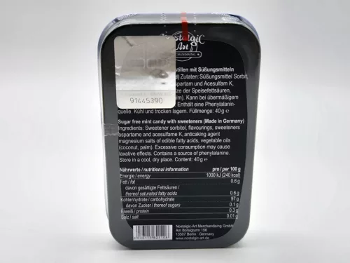 BMW Drivers only - white - metal candy box tin (40g)