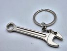 Star wrench - tool keychain key holder