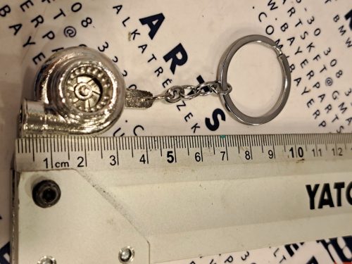 Turbo turbo - keychain key holder