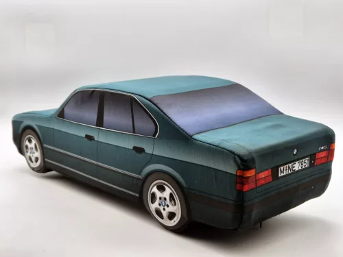 BMW E34 M5 sedan plush car - green