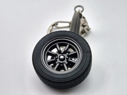 1:18 scale AUTOart wheel keychain - black