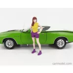 1:18