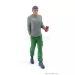 1:18