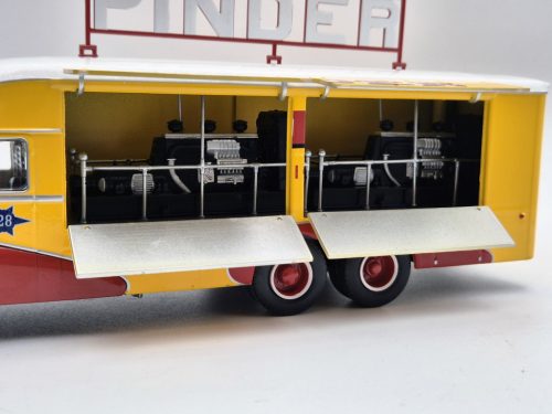 Bernard 28 Electrical Truck Pinder circus