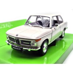 BMW 2002Ti 1966 cream - Welly model car 1:24