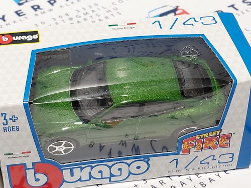 Porsche Taycan Turbo S (2019) - green - Bburago - 1:43