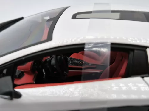 Lamborghini Countach Lpi 800-4 (2021) - Maisto - 1:18