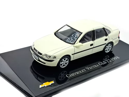 Opel / Chevrolet Vectra GLS (1998) - Newsstand - 1:43