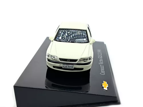 Opel / Chevrolet Vectra GLS (1998) - Newsstand - 1:43