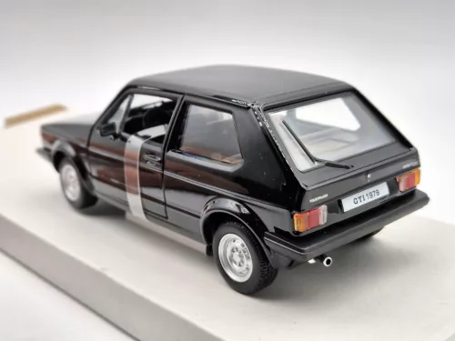 Volkswagen VW Golf I GTI (1976) - Bburago- 1:24 - black