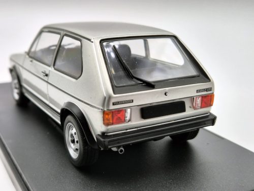 Volkswagen VW Golf GTI 1.6 (1976) - Newsstand - 1:24