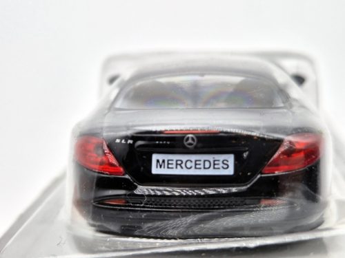 Mercedes Benz SLR McLaren (2003) - Newsstand - 1:43