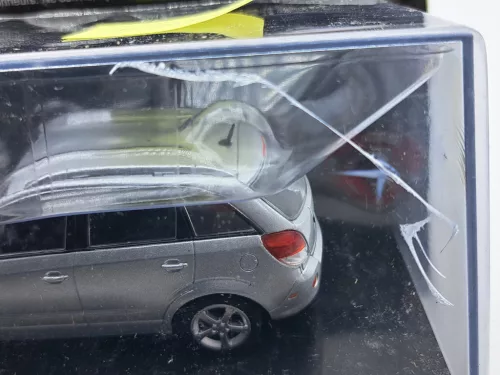 Opel / Chevrolet Captiva (2008) - Newsstand - 1:43