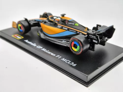 McLaren F1 MCL36 #3 (2022) Australian GP - Daniel Ricciardo - WITH DRIVER - Bburago - 1:43