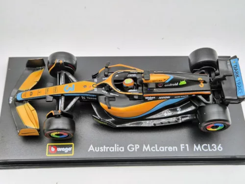 McLaren F1 MCL36 #3 (2022) Australian GP - Daniel Ricciardo - WITH DRIVER - Bburago - 1:43