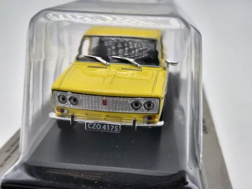 Lada 1500 2103 - Newsstand - 1:43