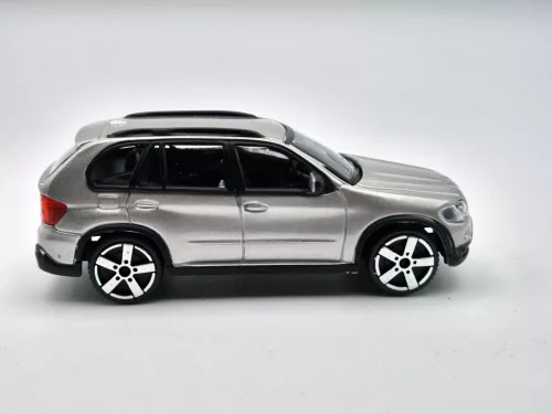 BMW X5 (2007) - silver - Burago - 1:43