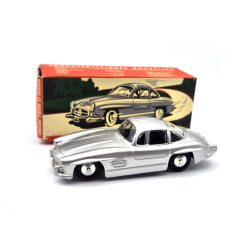 Mercedes Benz 300SL - Newsstand - 1:43