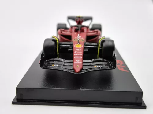 Ferrari F1-75 Scuderia F1 #55 (2022) - Carlos Sainz - WITH DRIVER - Bburago - 1:43