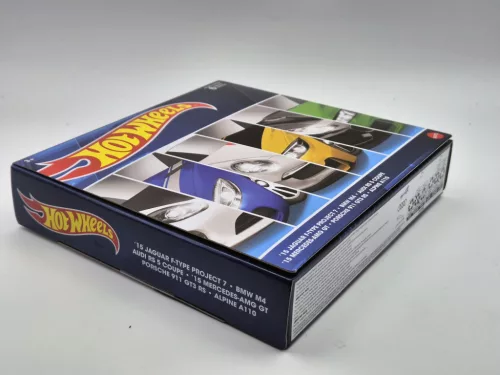 Hot Wheels 6-piece set - Jaguar F-Type Project 7 / BMW M4 / Audi RS 5 Coupe / Mercedes AMG GT / Porsche 911 GT3 RS / Alpine A110 - Hotwheels - 1:64