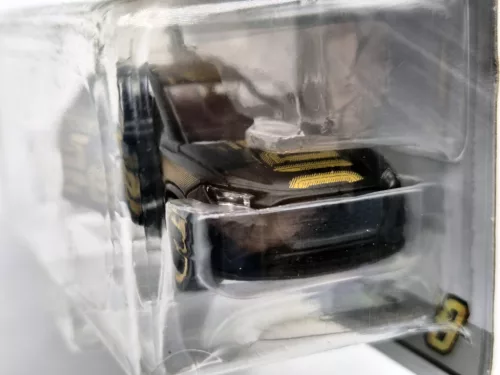 Audi Q4 e-tron (2021) - Majorette - 1:64