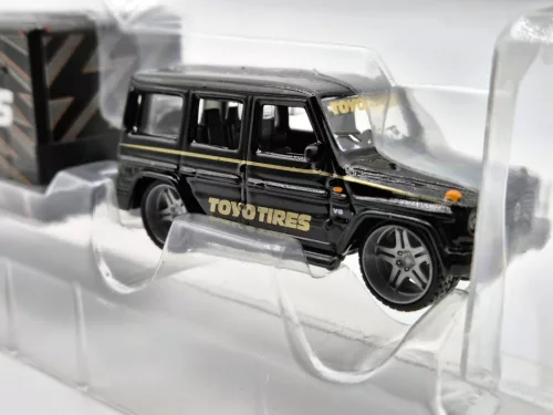 Mercedes Benz G-wagon and BMW E30 M3 set - Maisto - 1:64