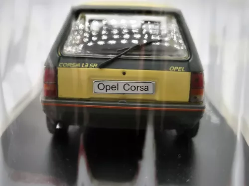 Opel Corsa 1.3 SR (1983) - Newsstand - 1:24
