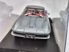 Chevrolet Corvette Stingray (1963) - Newsstand - 1:43