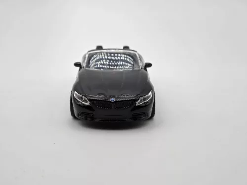 BMW Z4 (2018) - black - Rastar - 1:43