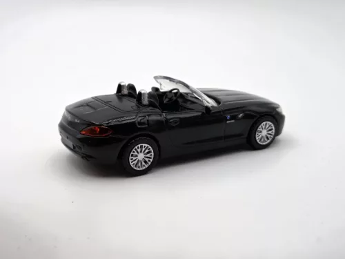 BMW Z4 (2018) - black - Rastar - 1:43