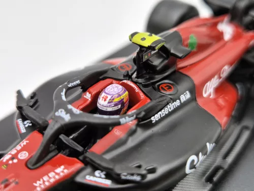 Alfa Romeo C43 Team Stake F1 #24 (2023) - Guanyu Zhou - WITH DRIVER - Bburago - 1:43
