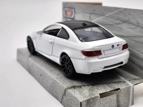 BMW E92 M3 - white - Motormax - 1:43