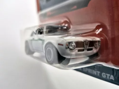 Hot Wheels Premium - Spectacular - Alfa Romeo Giulia Sprint GTA 2 - Hot Wheels - 1:64