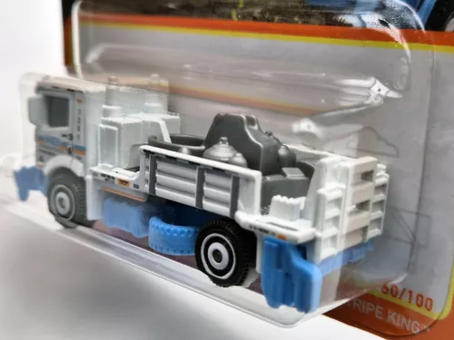 Road Stripe King - 2021 60/100 - blister pack - Matchbox - 1:64
