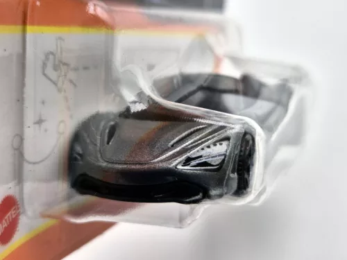 McLaren 720S Spider - 2023 66/100 - blister pack - Matchbox - 1:64