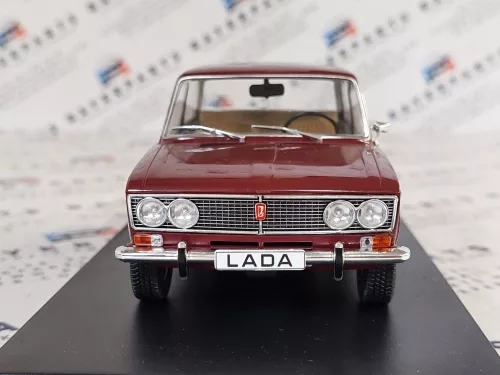 Lada 1500 (1977) - 2103 - WhiteBox - 1:24