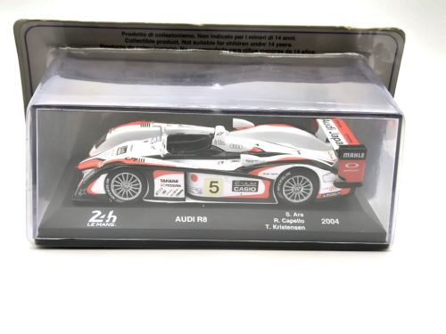 Audi R8 #5 24h Le Mans (2004) - S. Ara - R. Capello - T. Kristensen - Newsstand - 1:43