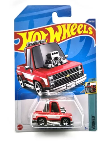 Hot Wheels Toon'D Chevy Silverado (1983) - Tooned 4/5 - 104/250 - long carded
