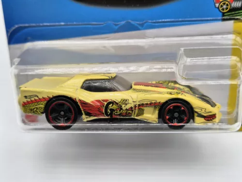 Hot Wheels Greenwood Corvette (1976) - HW Art Cars 7/10 - 65/250 - long carded