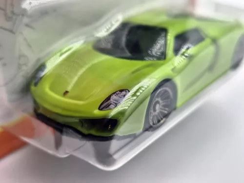 Porsche 918 Spyder - 45/100 - blister pack - Matchbox - 1:64