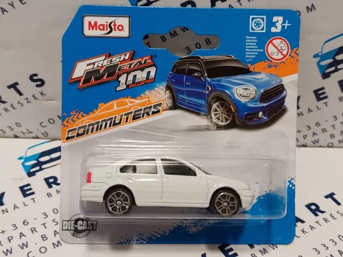 Volkswagen VW Jetta - Bora - (2000) - white - Maisto - 1:64