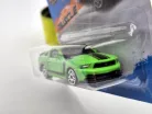 Ford Mustang Boss 302 (2013) - green/black - Maisto - 1:64