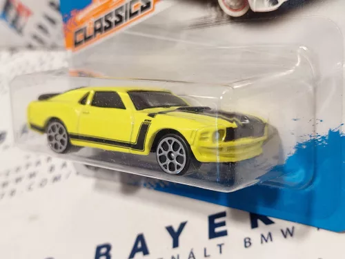 Ford Mustang Boss 302 (2013) - yellow/black - Maisto - 1:64