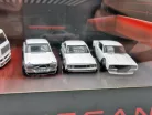 Nissan Skyline diorama set #14 - Skyline 2000 GT-R, Skyline C210, Skyline HT 2000 GT-X, Nissan transport vehicle