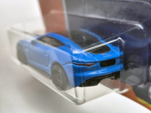 Matchbox Global Series - Jaguar F-Type Coupe (2015)