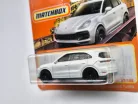 Porsche Cayenne Turbo - 27/100 - blister pack - Matchbox - 1:64