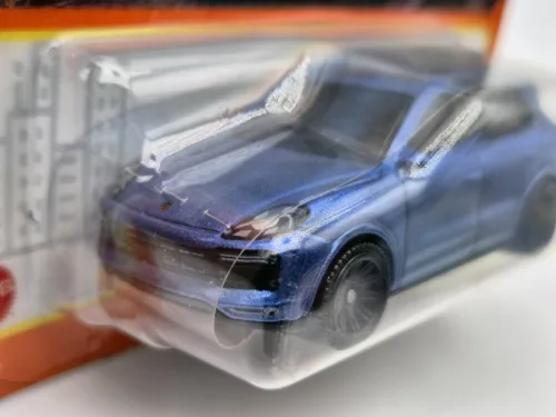Porsche Cayenne Turbo - 78/100 - blister pack - Matchbox - 1:64