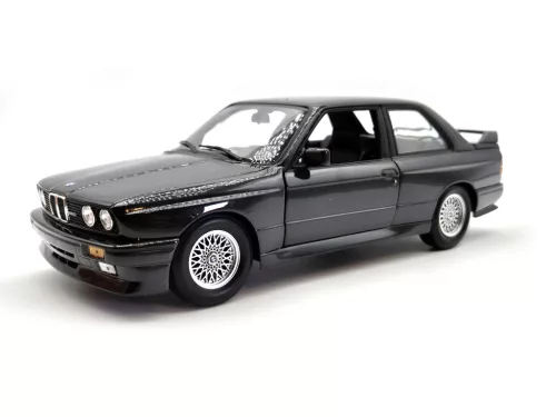 BMW E30 M3 - Minichamps - 1:18 - used