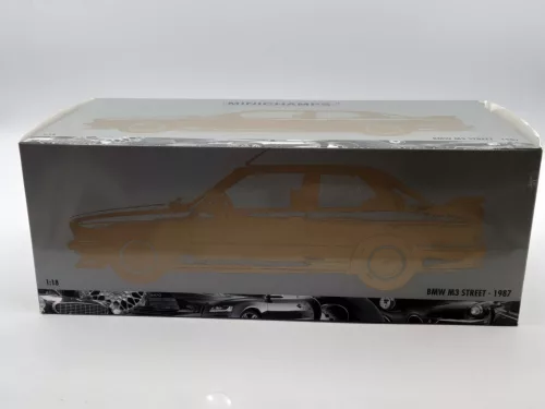 BMW E30 M3 - Minichamps - 1:18 - used
