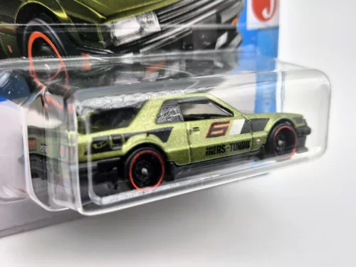 Hot Wheels Nissan Skyline RS (KDR30) - HW J-Imports 1/10 - 44/250 - Hot Wheels - 1:64
